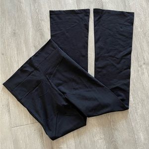 Moda International Folder Over Waist Yoga Pant - Size XS